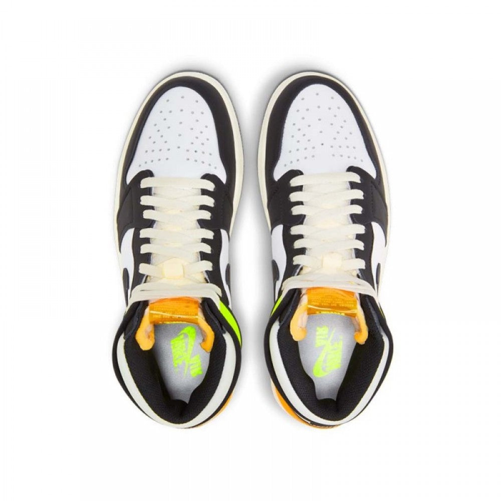 AIR JORDAN 1 RETRO HIGH OG 'VOLT GOLD'