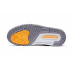 Jordan Air Jordan 3 WMNS "Laser Orange"