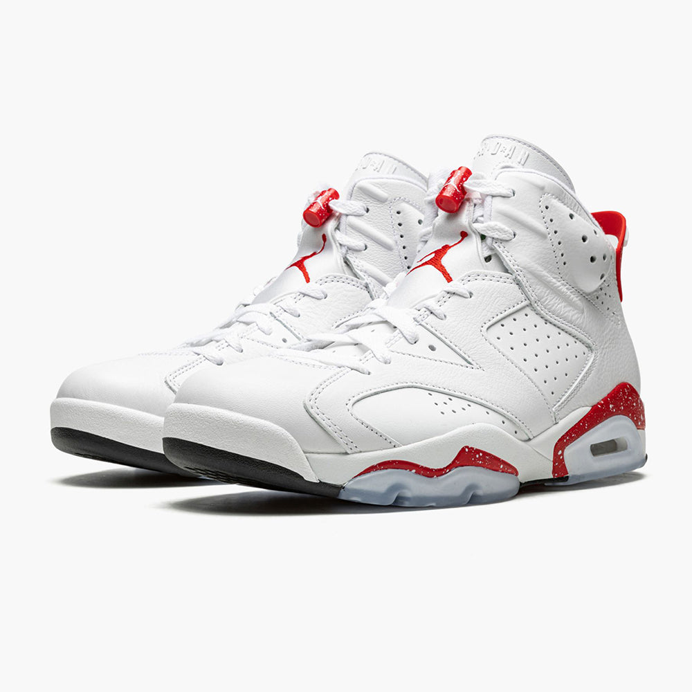 AIR JORDAN 6 RETRO "Red Oreo"