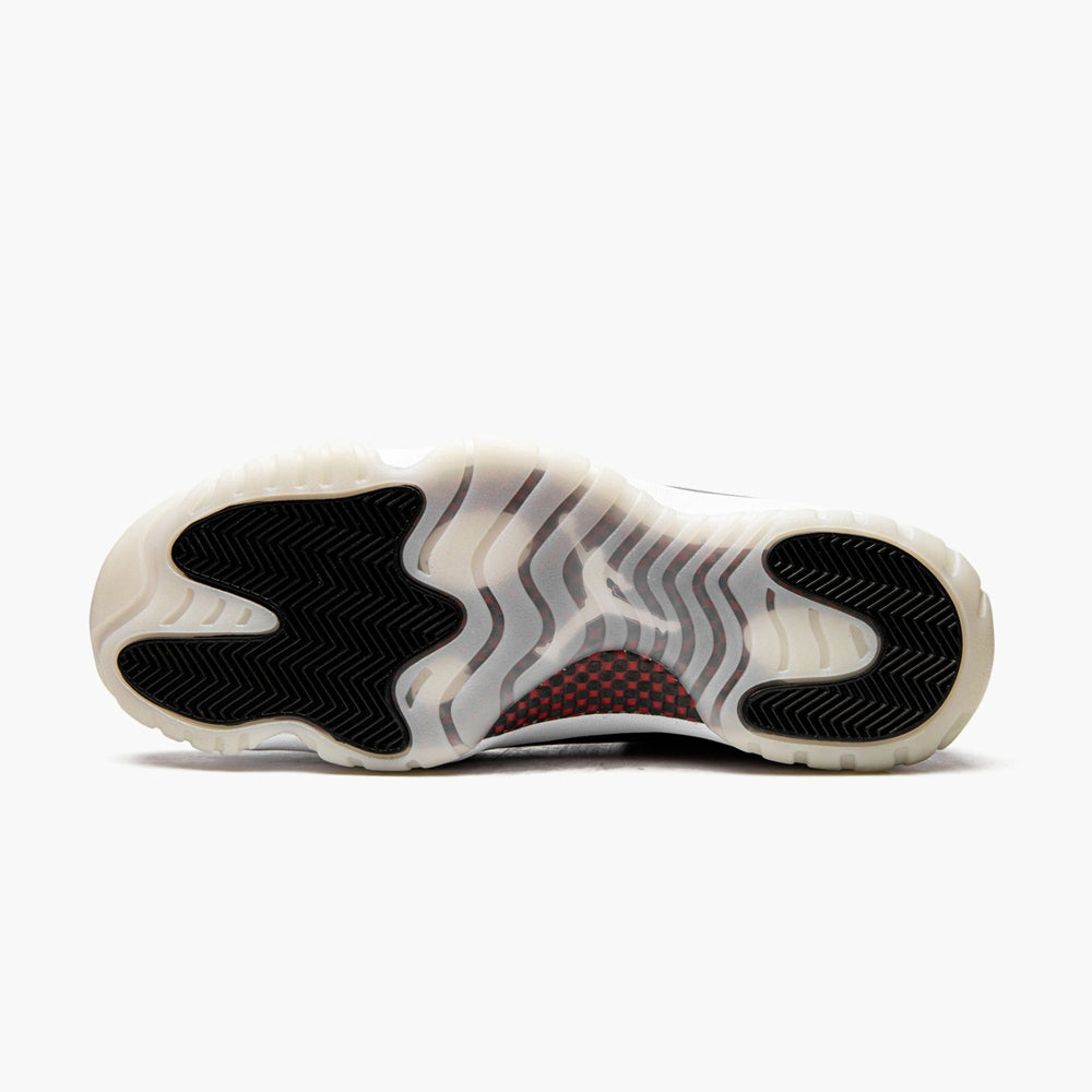 AIR JORDAN 11 LOW “72 �C 10”