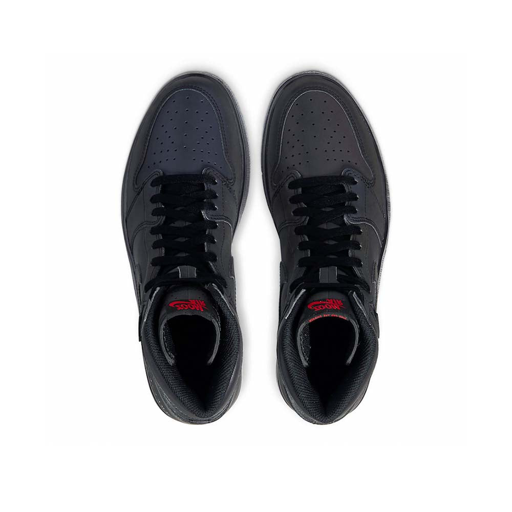 Air Jordan 1 Retro High Zoom 'Fearless'
