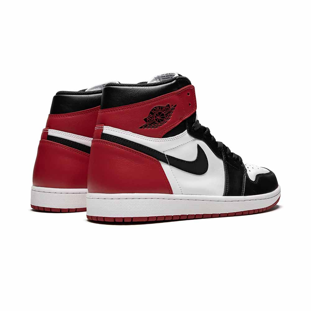 Jordan Air Jordan 1 Retro High OG "Black Toe"