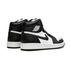 AIR JORDAN 1 HIGH GOLF “Black / White �C Panda”