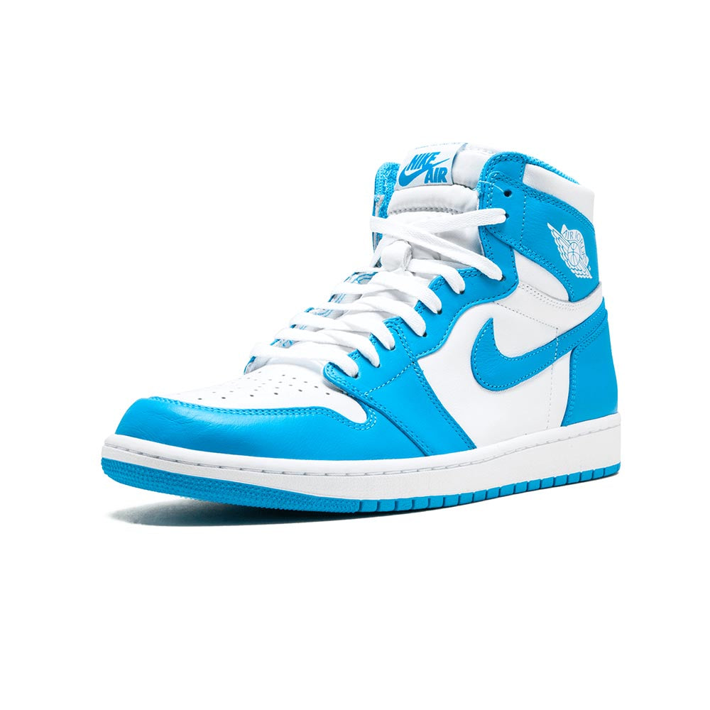 Air Jordan 1 Retro "UNC"