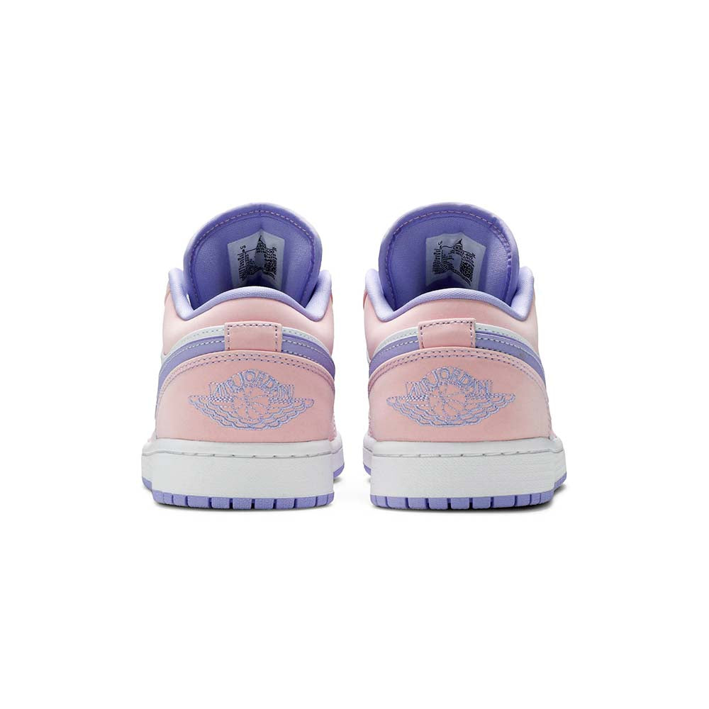 Air Jordan 1 Low SE 'Arctic Punch'