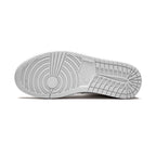 Air Jordan 1 Mid "Triple White"