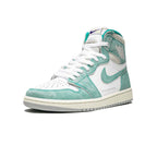 Air Jordan 1 Retro High OG 'Turbo Green'