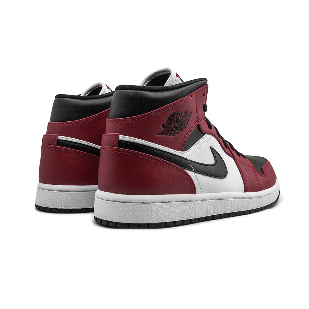 Air Jordan 1 Mid 'Chicago Black Toe'