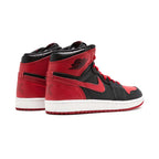 Air Jordan 1 Retro High 'Banned' 2011