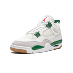 AIR JORDAN 4 RETRO SB "Pine Green"