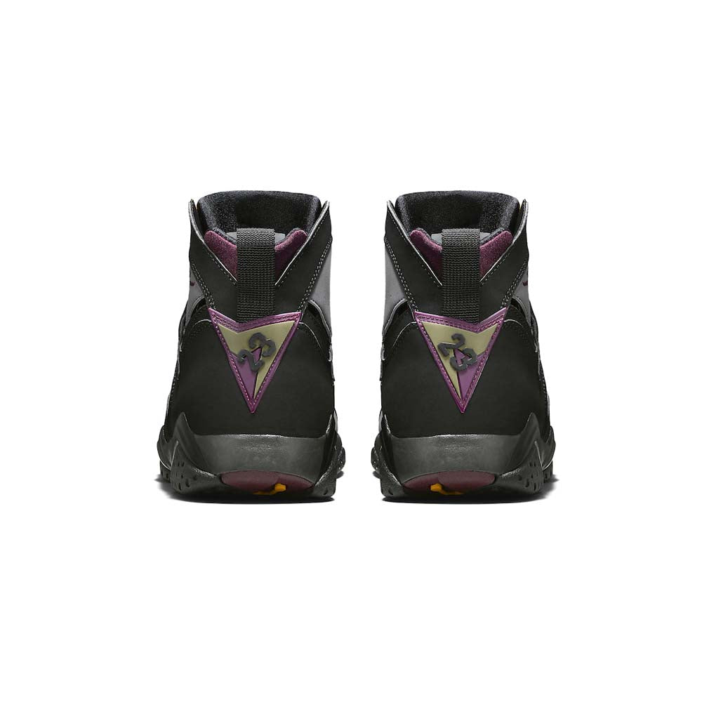 AIR JORDAN 7 RETRO 'BORDEAUX' 2015